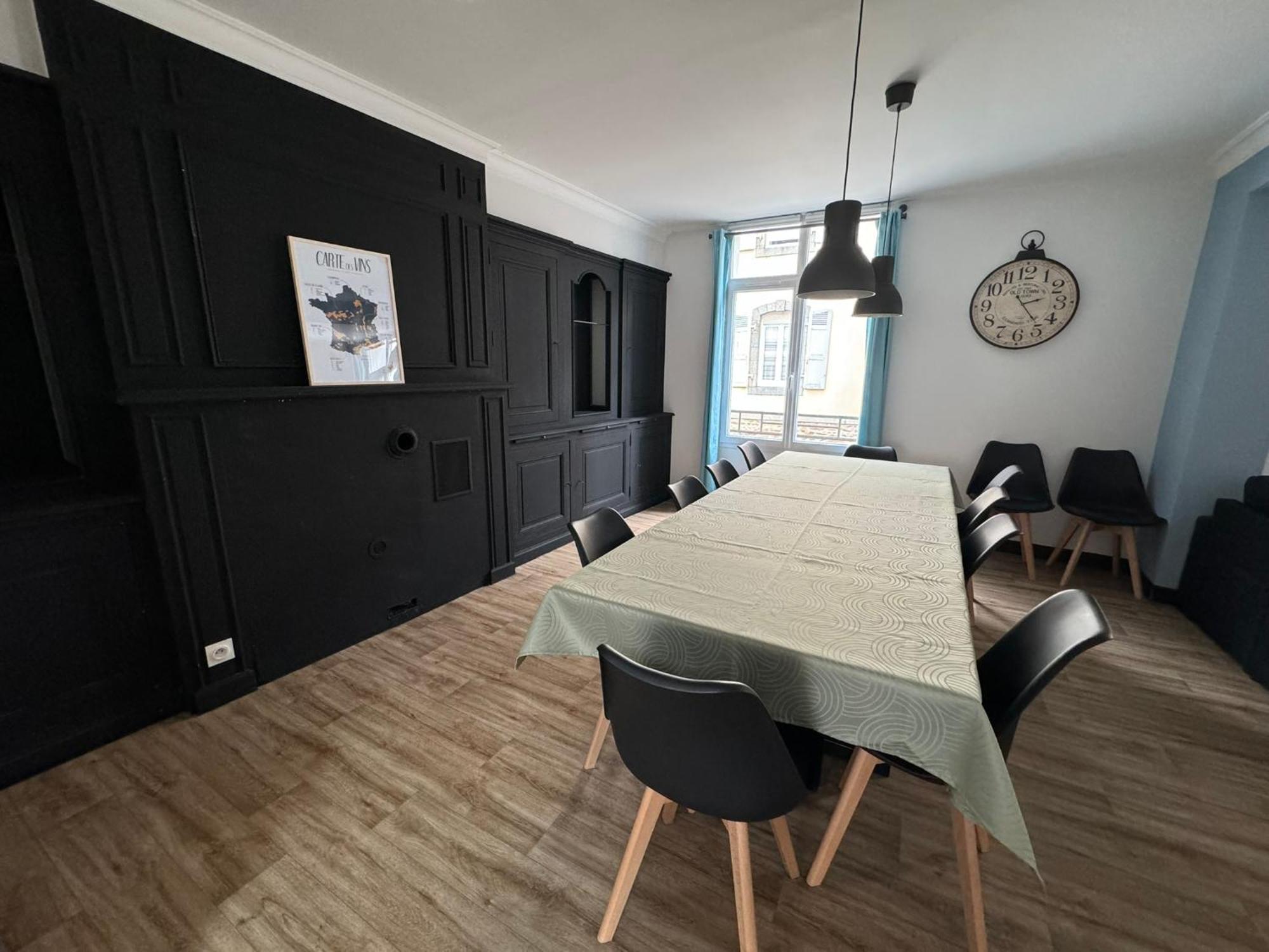 Appartement En Centre-Ville - Local Velos Disponible Mayenne Extérieur photo