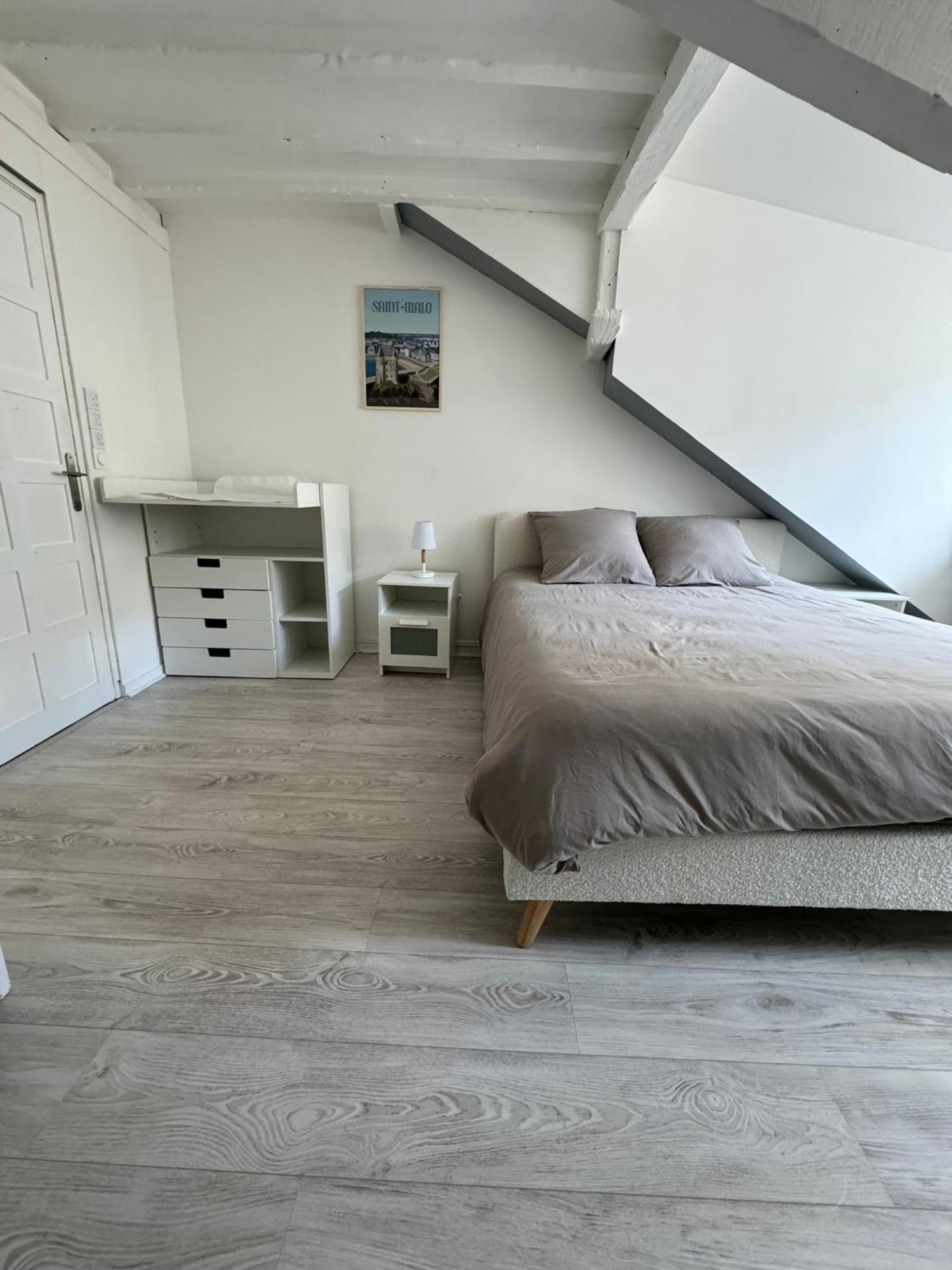 Appartement En Centre-Ville - Local Velos Disponible Mayenne Extérieur photo
